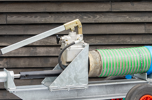 Hydraulische pers voor slangen